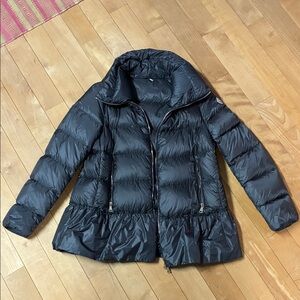 Moncler Elegant Black Puffer Jacket